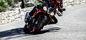 Aprilia Tuono V4 1100 RR 2019
