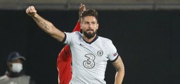 Giroud fait craquer Rennes