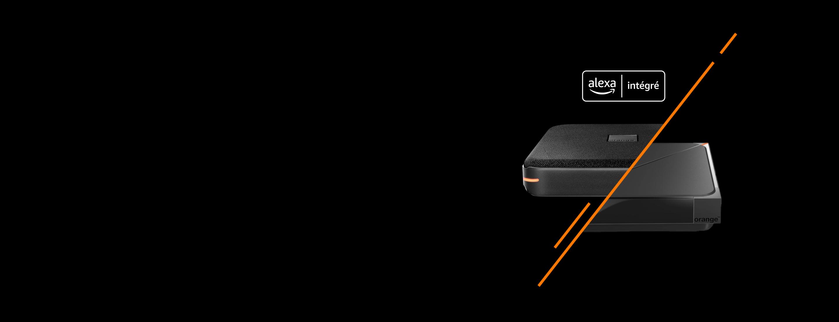 Décodeurs télé Orange TV noir avec le logo Alexa intégré, sur fond noir avec une ligne orange.