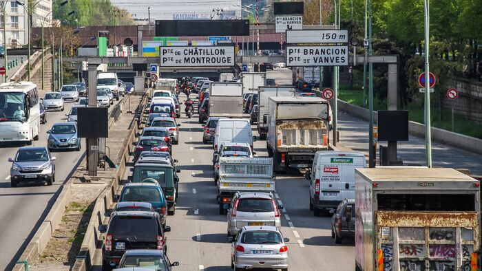 Rodéos sauvages, fous du volant, accidents : dans la jungle du Périph'
