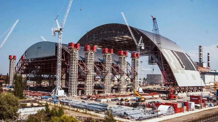 Super Structures