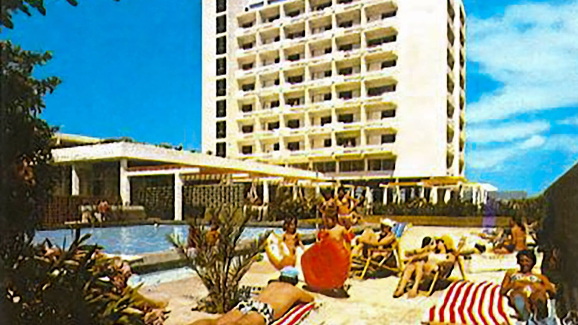 Tout compris ! Une histoire des clubs de vacances