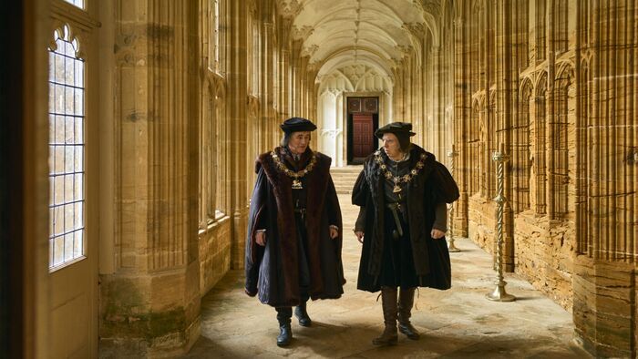 Wolf Hall : Le miroir et la lumière