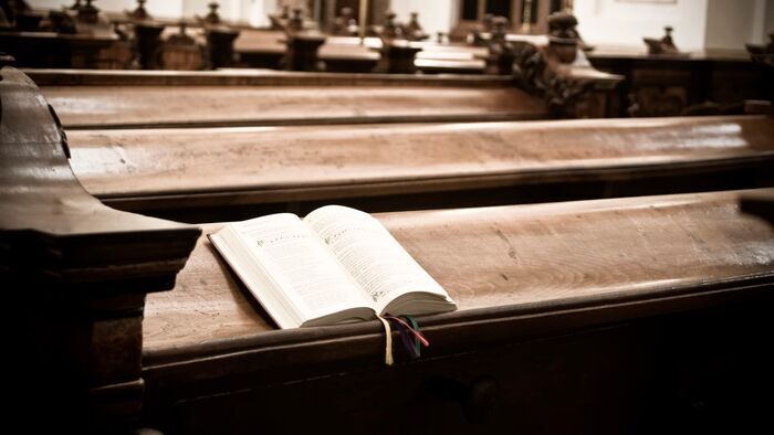La medicina en la Biblia y escucha el silencio