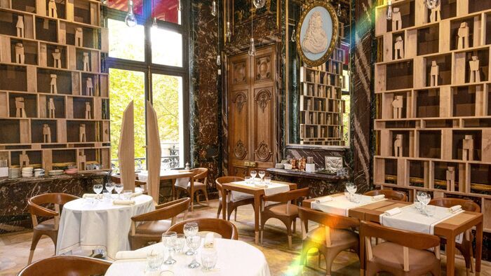 De Singapour à Paris