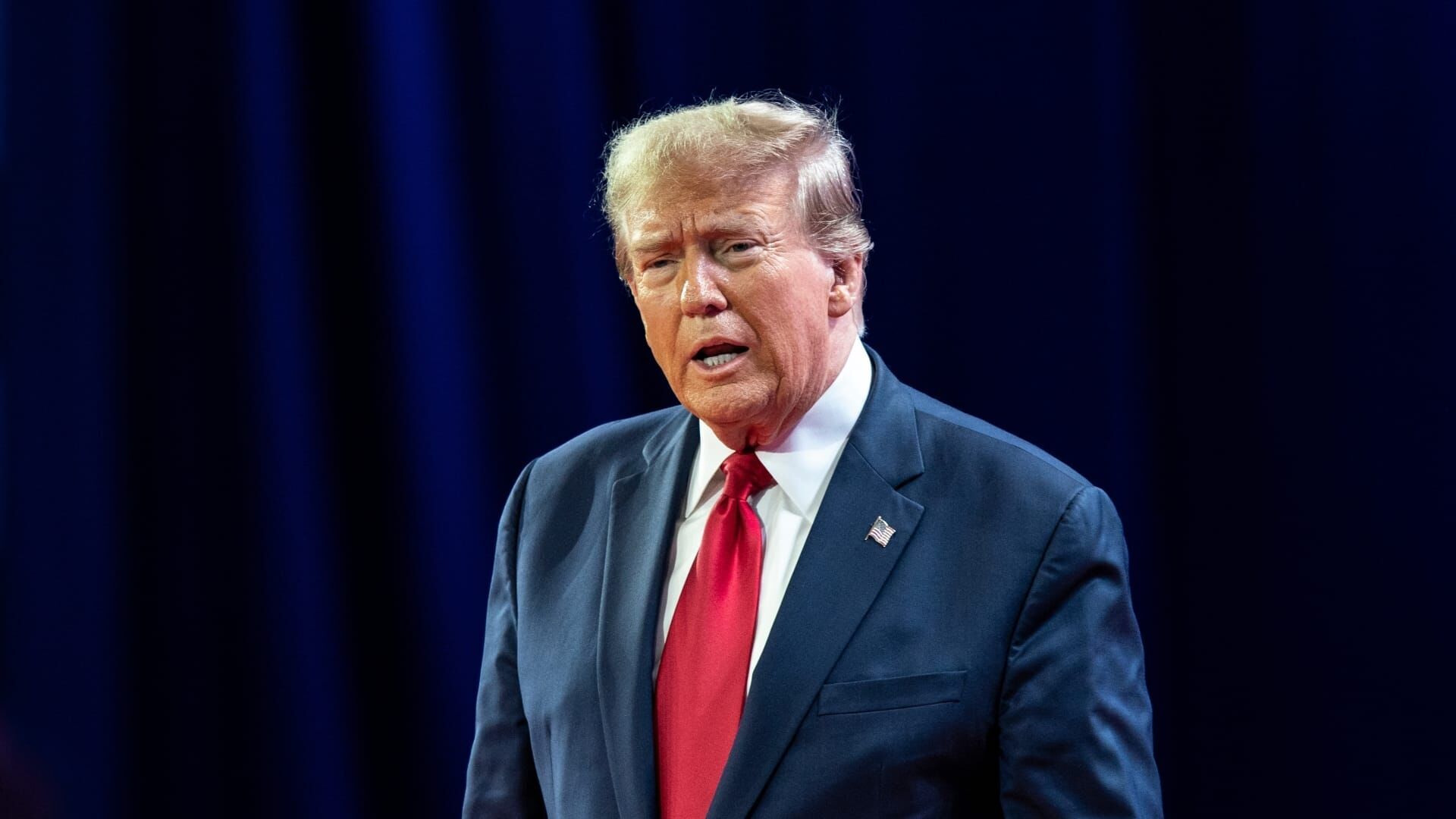 Face à Trump, riposte ou soumission ?