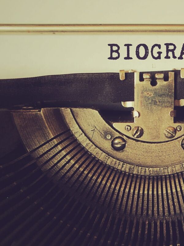 Warren Buffett: A Life and Legacy