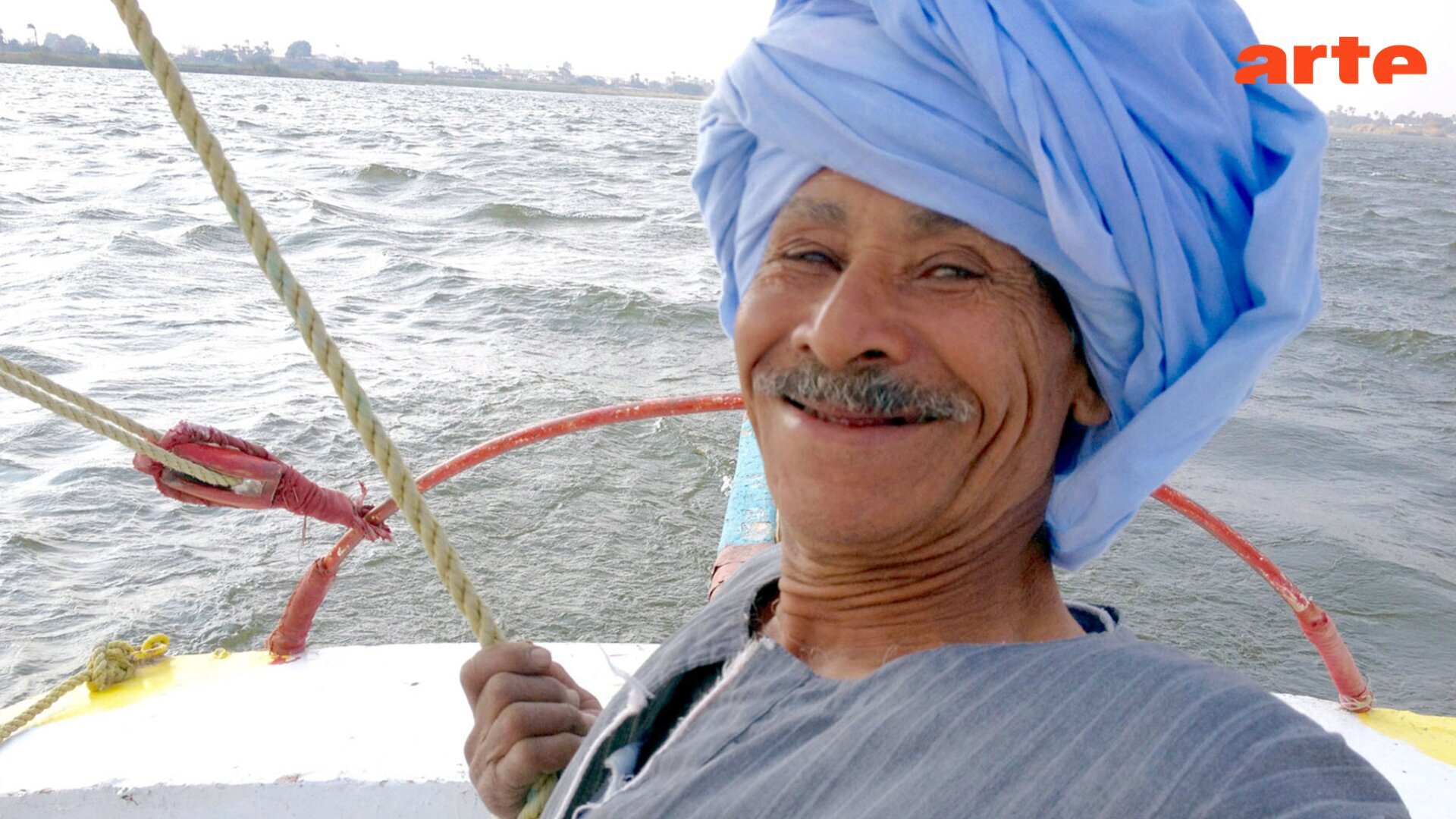 De Louxor au désert