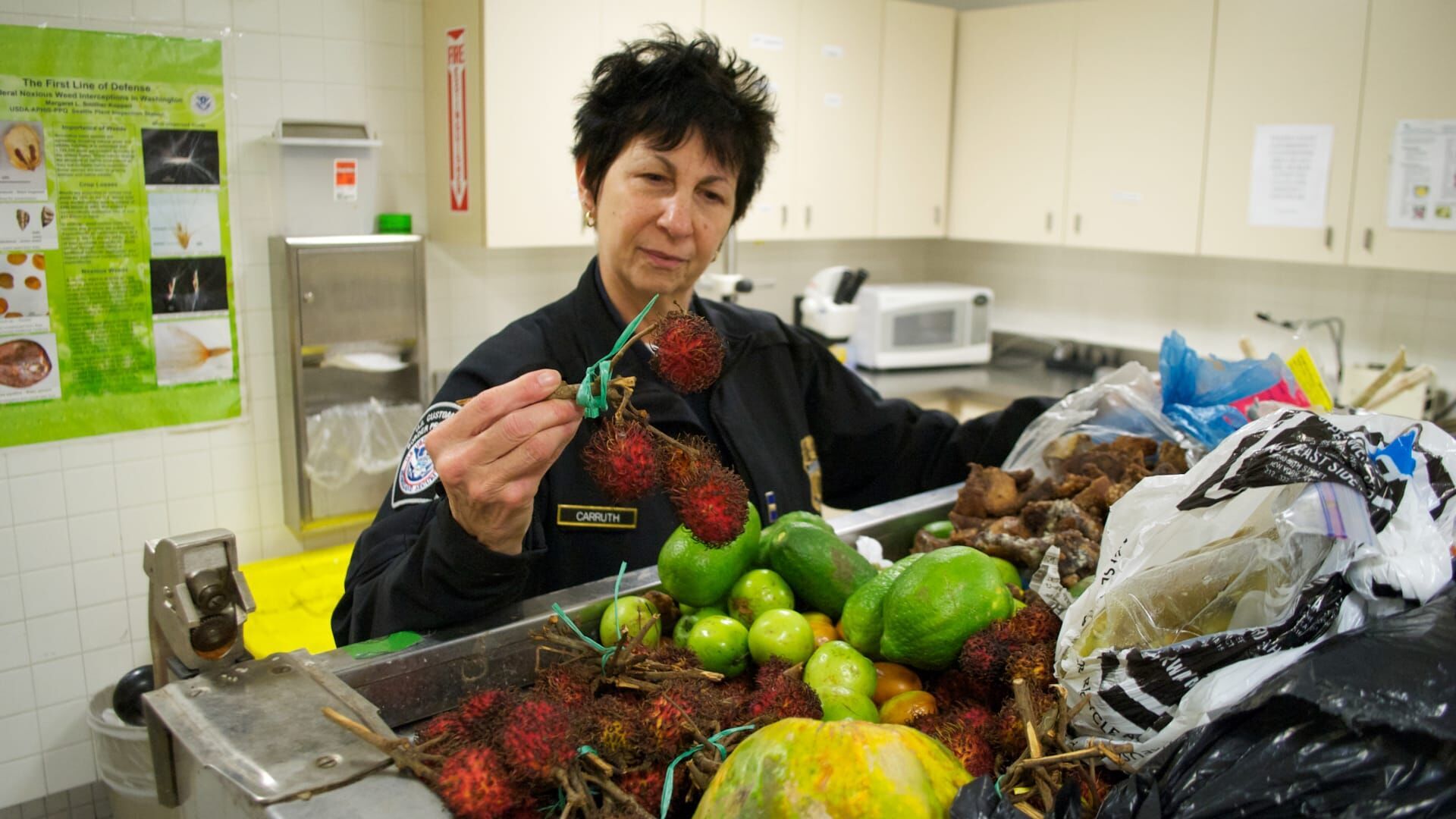 Pris en flag ! : Veuillez retirer vos chaussures