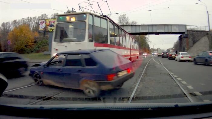 Piétons, autoroutes, délits de fuite et météo : les pires accidents de la route