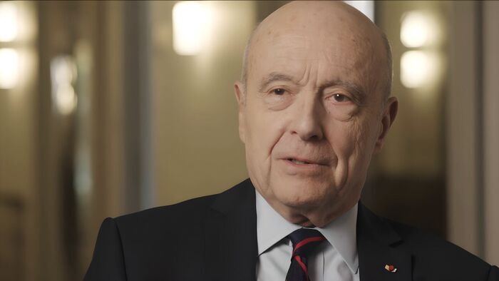 Président : le prix à payer - Face à la rue