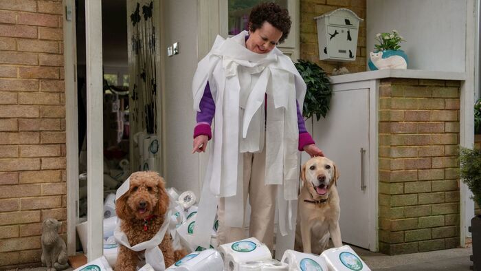 Madame Hobson au bout du rouleau !