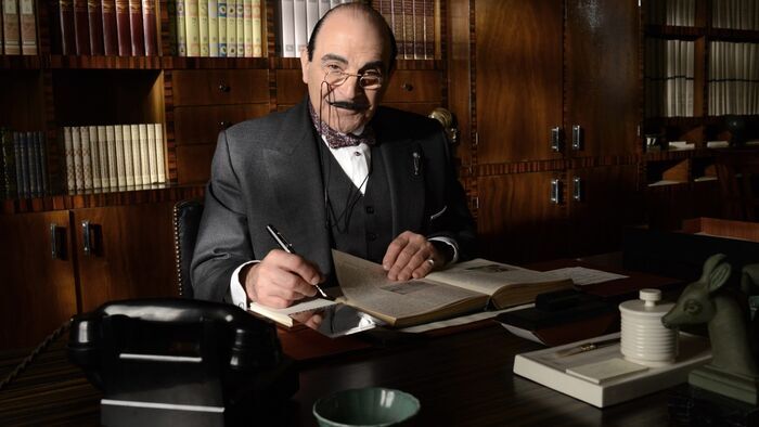 Hercule Poirot quitte la scène