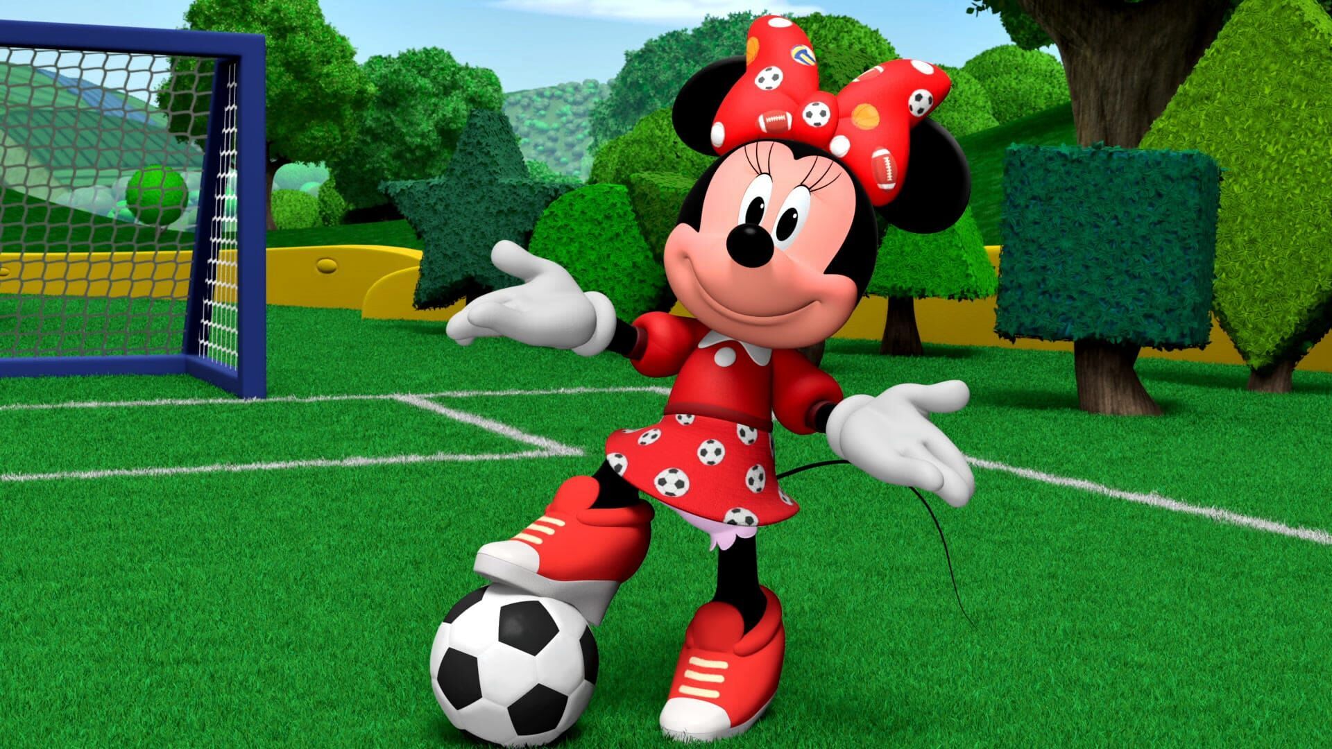 Mickey and Minnie Play a Kick and Stop Soccer Game