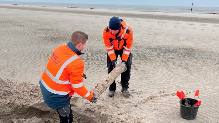 Ammunition from the Sea - Combing the Beach for Old Explosive Ordnance