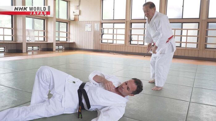 Jujutsu the Art of Flexibility