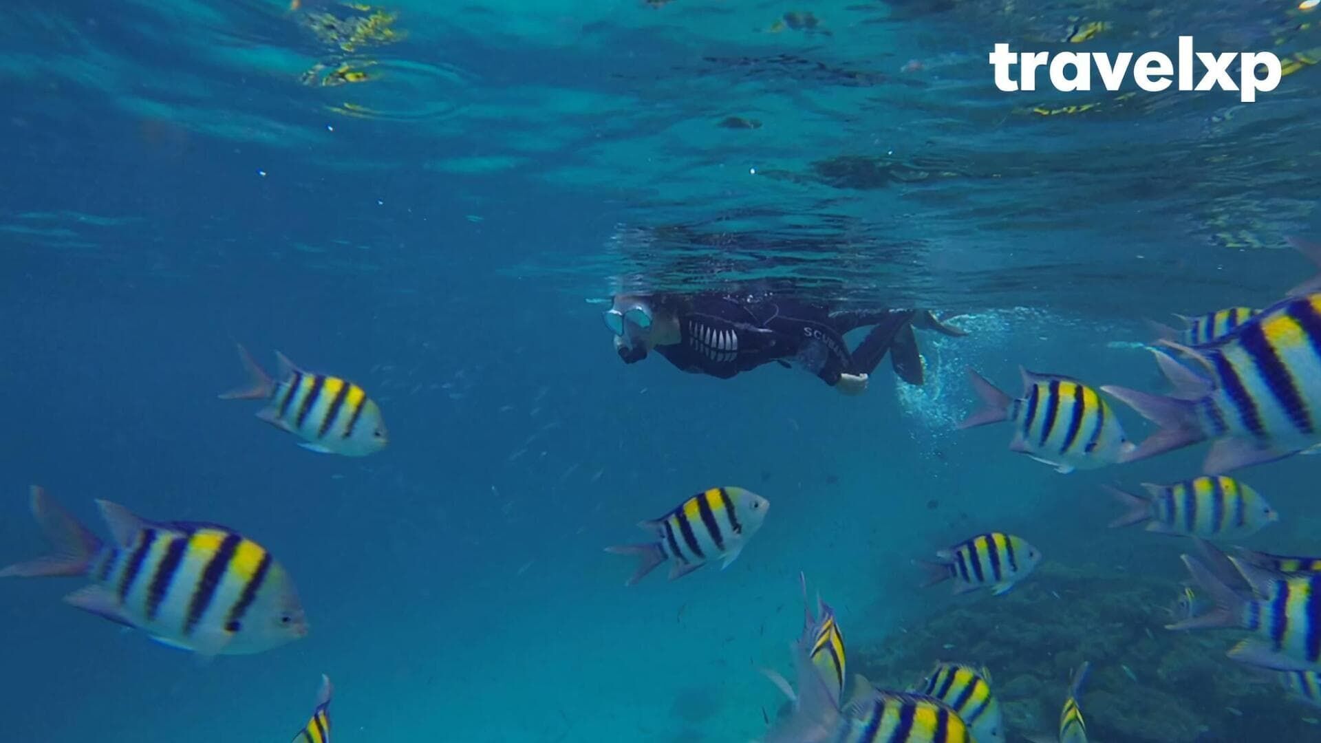 Constance Moofushi, Maldives