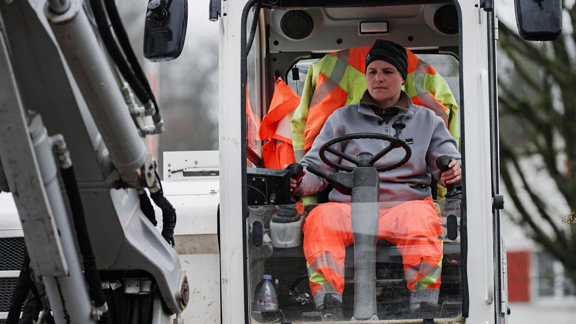 Unorthodox Careers - Germany's Coolest Construction Workers
