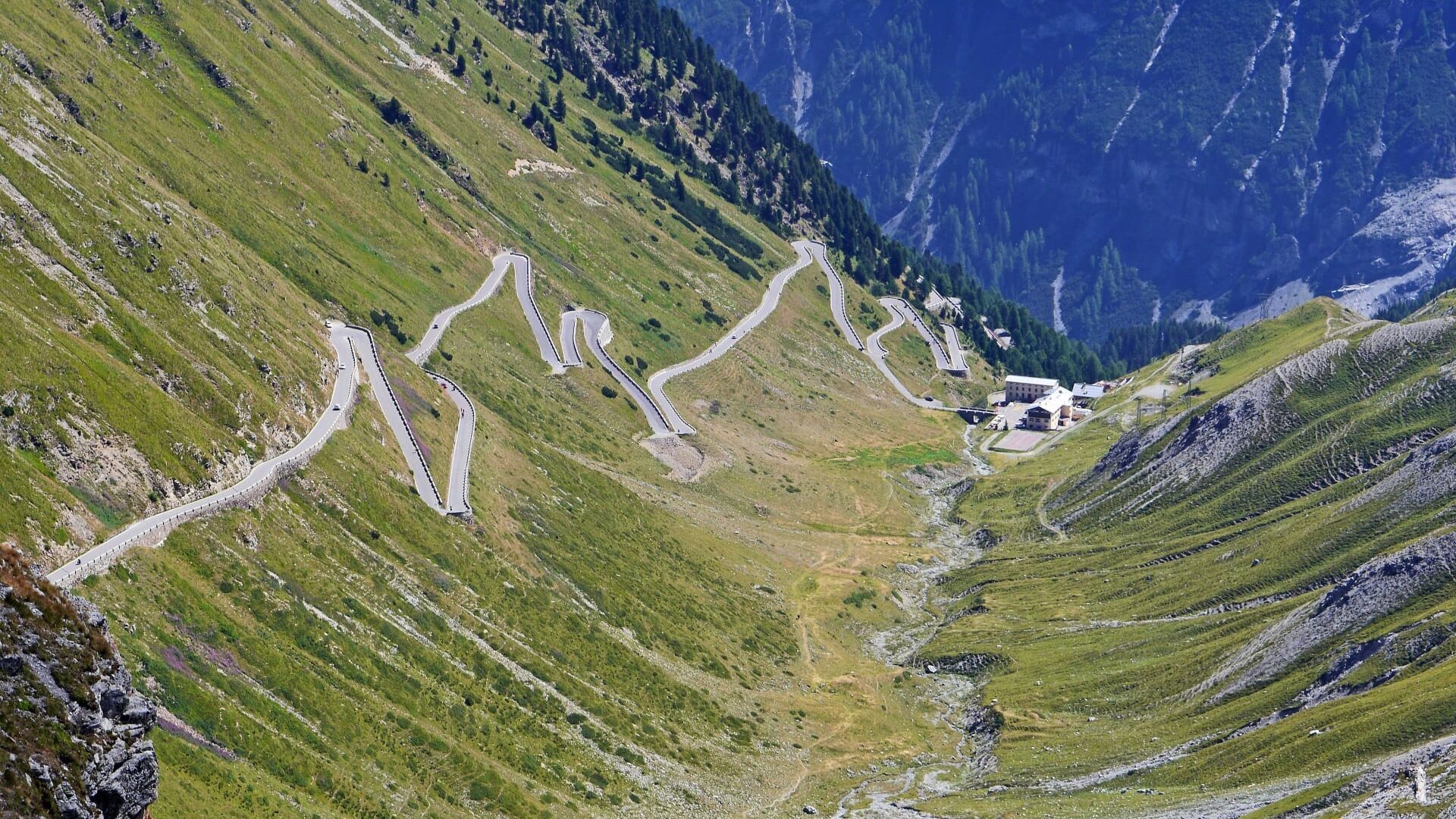 Stelvio. Carrefour de la Paix