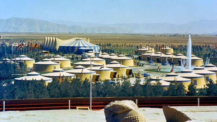1971 - Les fastes du Shah d'Iran à Persépolis
