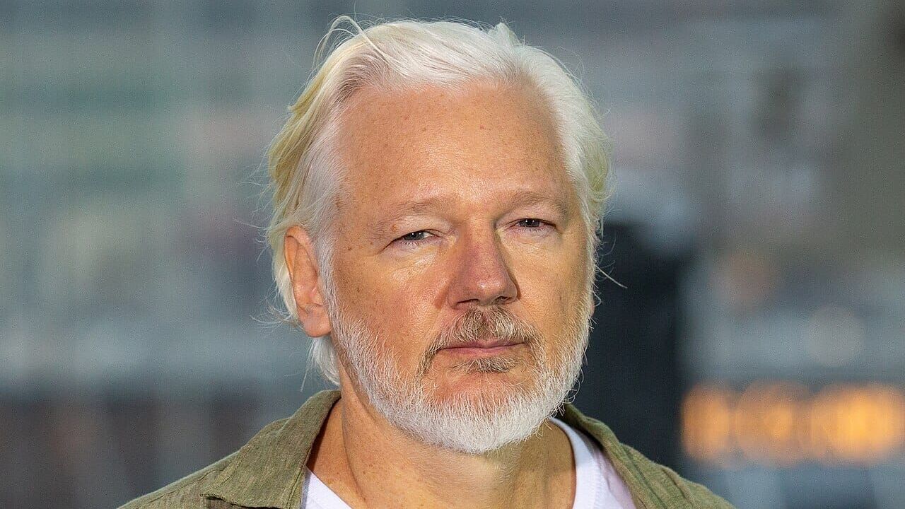 Julian Assange - Silenced Part 1