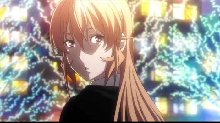 Jeanne d'Arc se dresse