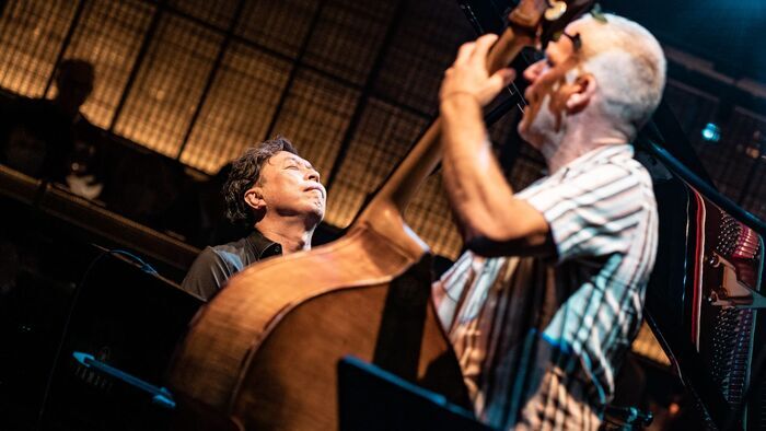 Avishai Cohen et Makoto Ozone : The Amity Duet à la Philharmonie de Paris