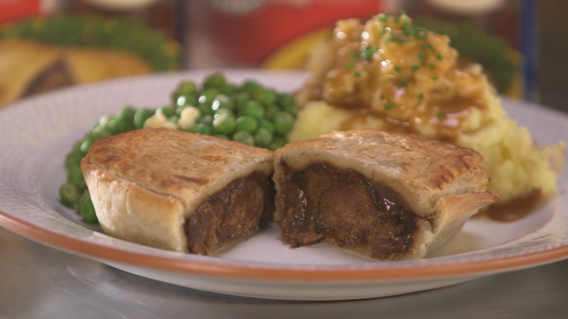 Gaufrettes et tourtes à la viande