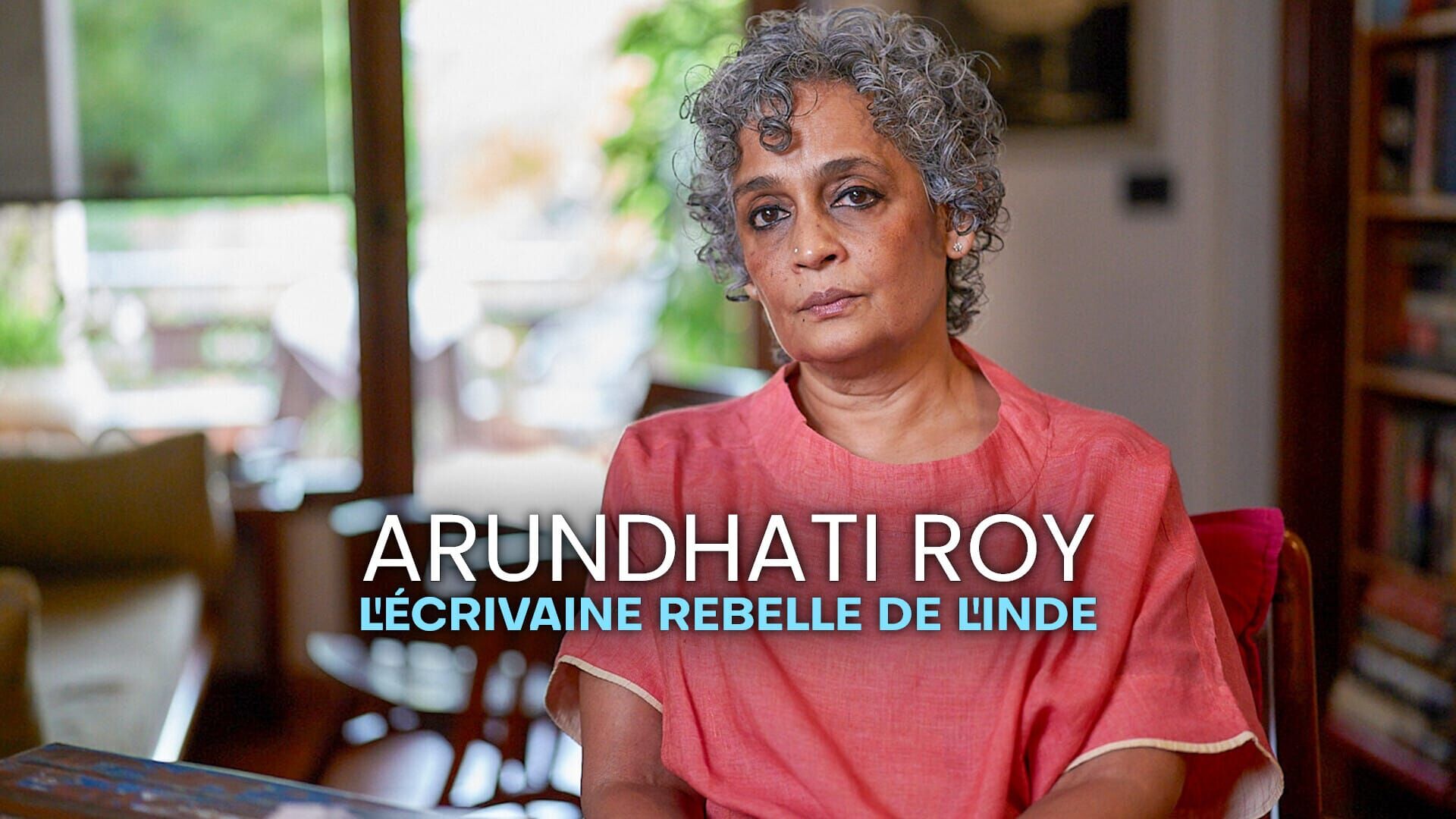 Arundhati Roy : L'écrivaine rebelle de l'Inde