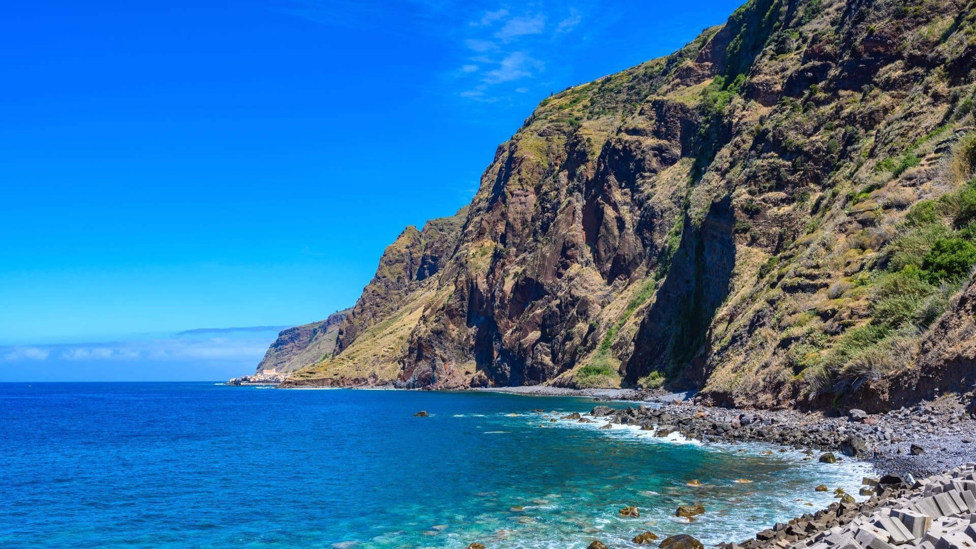 Madeira Profunda