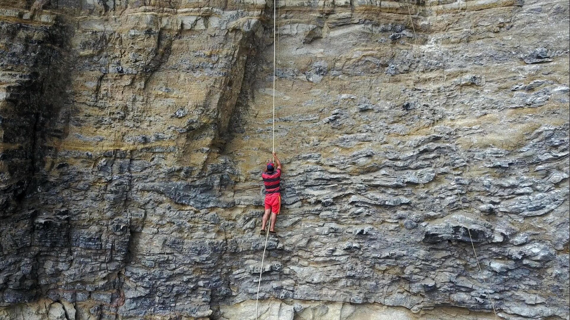 Purunga - The Man of the Cliffs