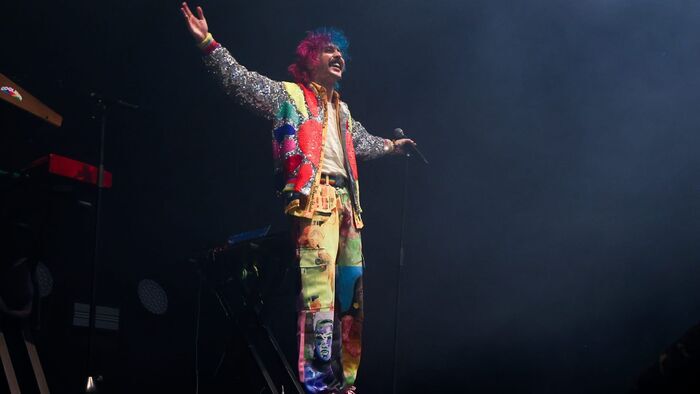 Julien Granel en concert aux Vieilles Charrues 2024