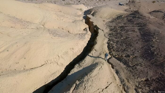 The San Andreas Fault - Bracing for the Big One