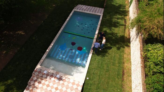 Une piscine oeuvre d'art en Normandie