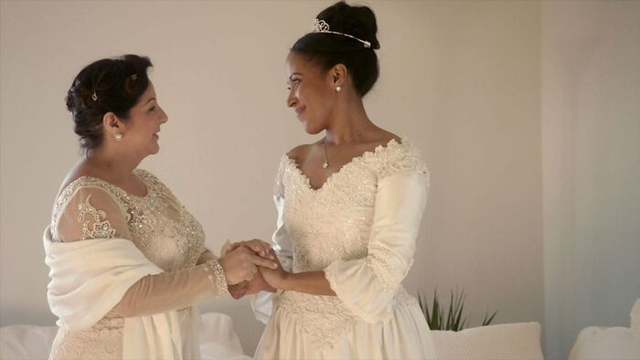 Les noces pourpres