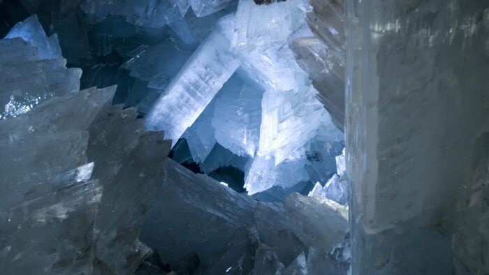 Des mondes de cristal