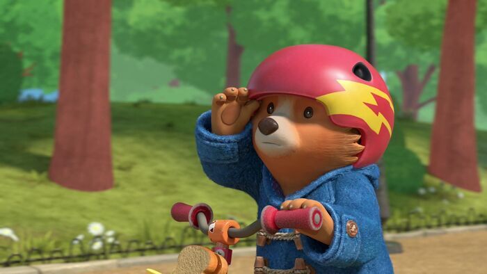 Paddington et la trottinette