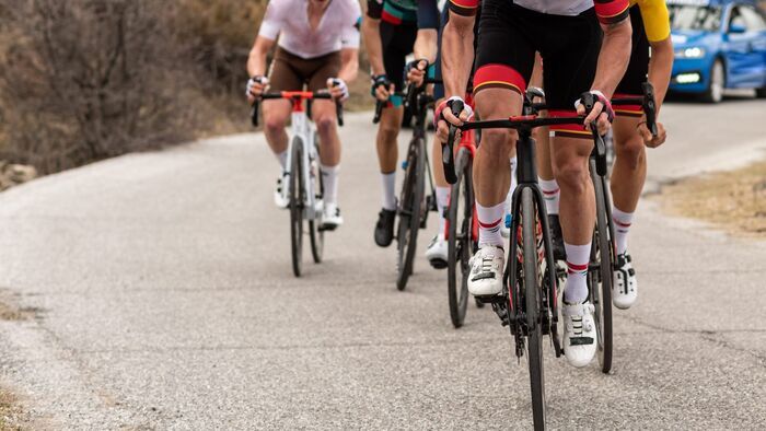 Crash, le peloton sous tension