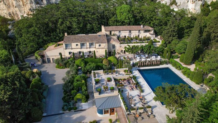 Hôtels de légende : domaine de Baumanière, Provence