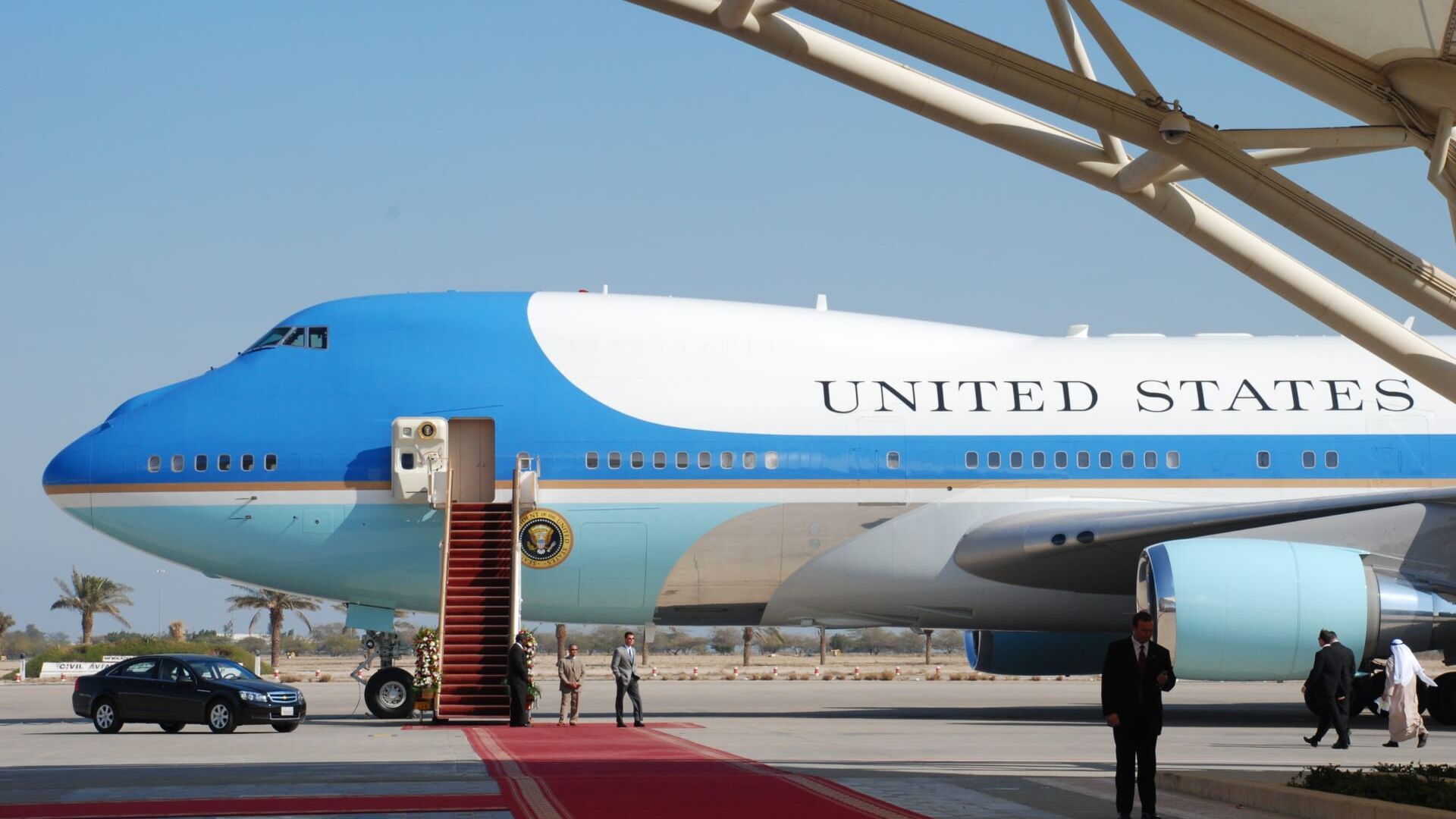 Air Force One: A bord du vaisseau américain