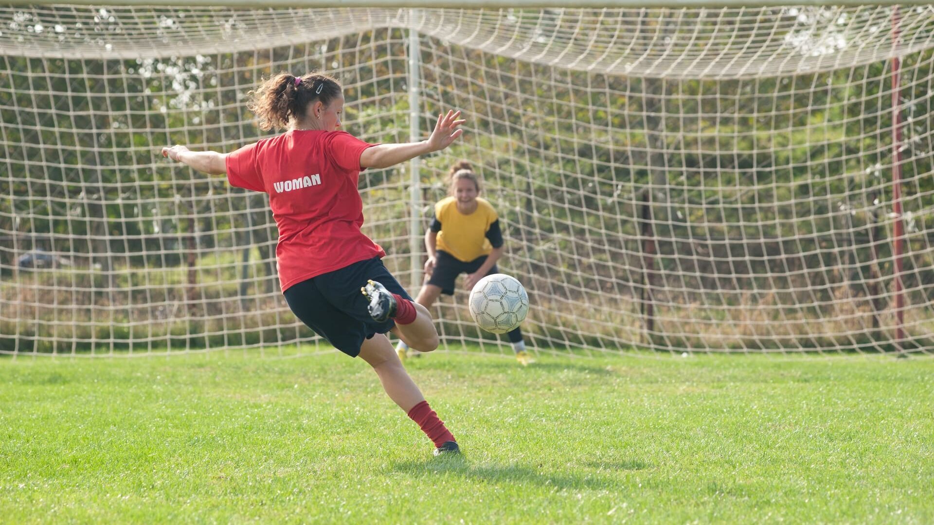 Football : National Women's Soccer League
