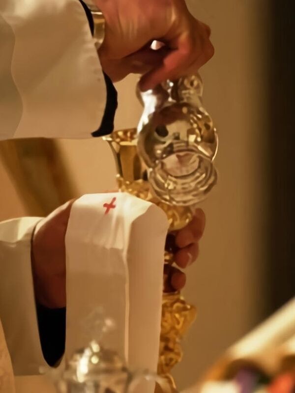 Missa de Domingo de Páscoa e Bênção Papal