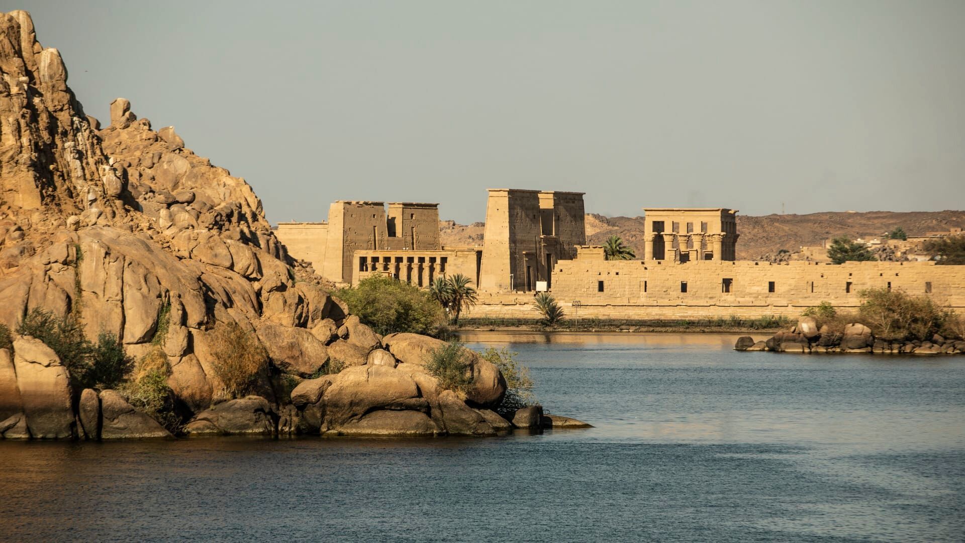 Philae, le sanctuaire englouti