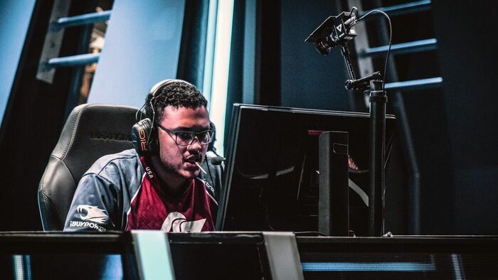 Rivaux : Aphromoo contre Doublelift