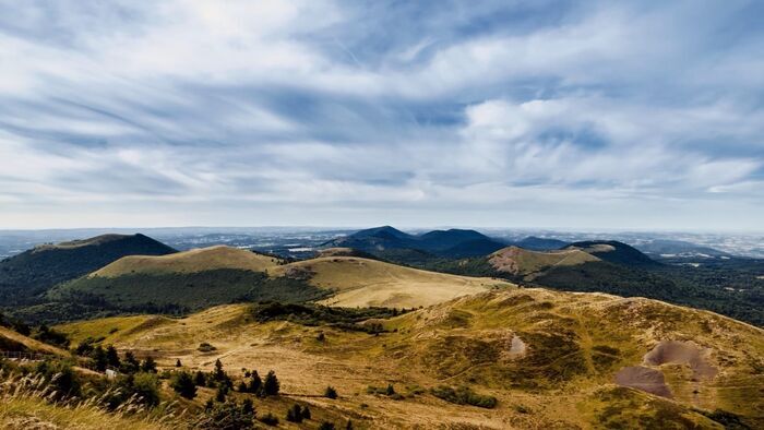 Volcans d'Auvergne : vont-ils se réveiller ?