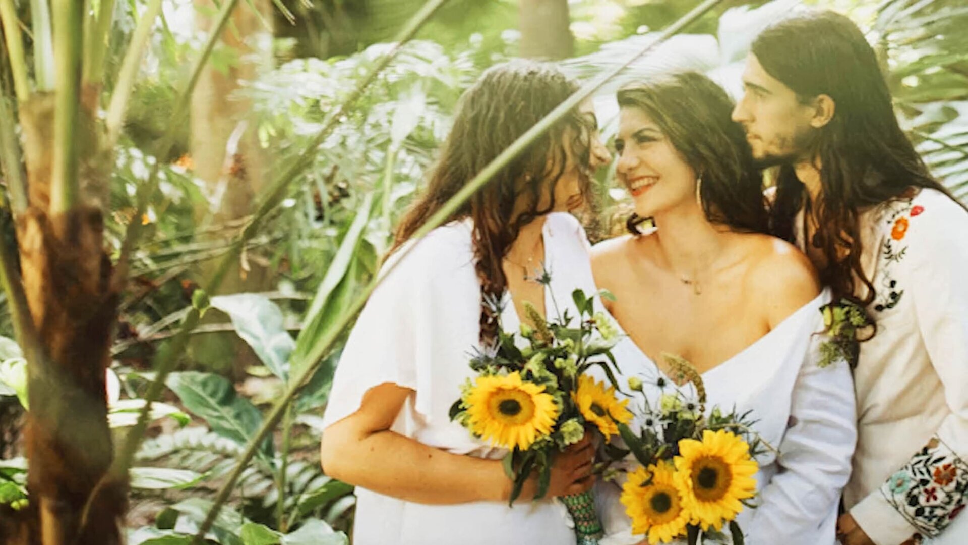 Ils se sont dit oui : le quotidien d'un mariage à trois