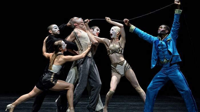 "Betroffenheit" de Crystal Pite