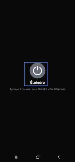 Étape 3 : Une fois confirmé, le mobile affiche SAMSUNG puis vibre une fois l'écran éteint.Ensemble, nous veillons à ce que votre expérience mobile soit toujours à la hauteur de vos attentes.