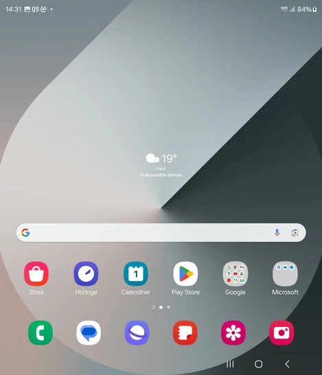 Étape 1 : Balayez l'écran vers le haut pour accéder aux Applications.