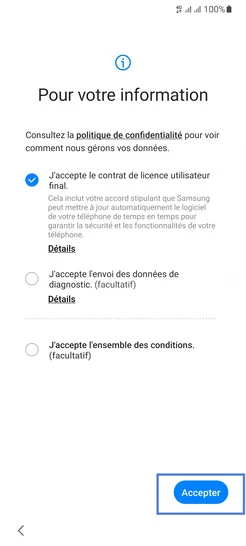 Étape 3 : À minima, sélectionnez la pastille correspondant à J'accepte le contrat de licence... et poursuivez avec Accepter.